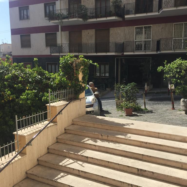 נאפולי Il San Filippo Apartment מראה חיצוני תמונה