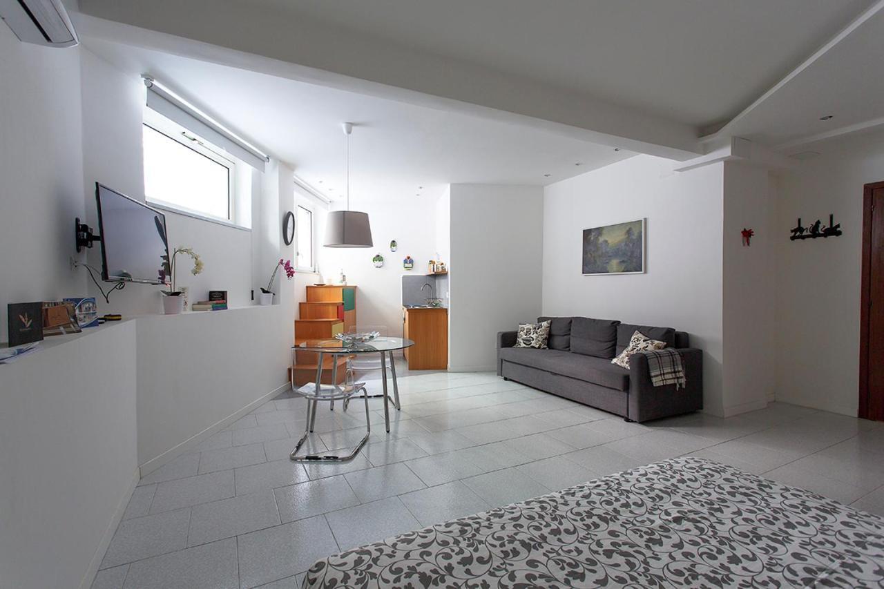 נאפולי Il San Filippo Apartment מראה חיצוני תמונה